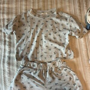 Women’s Gray Floral Set